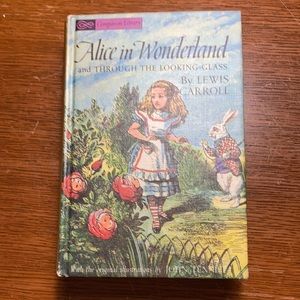 Alice in Wonderland, Alice through the looking glass, Five Little Peppers EUC ✨